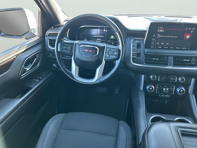 2023 GMC Yukon XL SLE