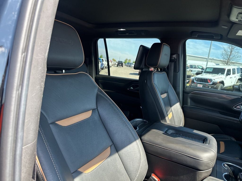 2021 GMC Yukon XL AT4