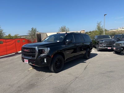 2021 GMC Yukon XL AT4