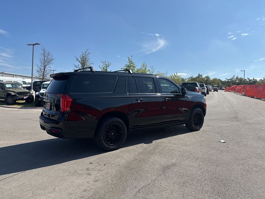 2021 GMC Yukon XL AT4
