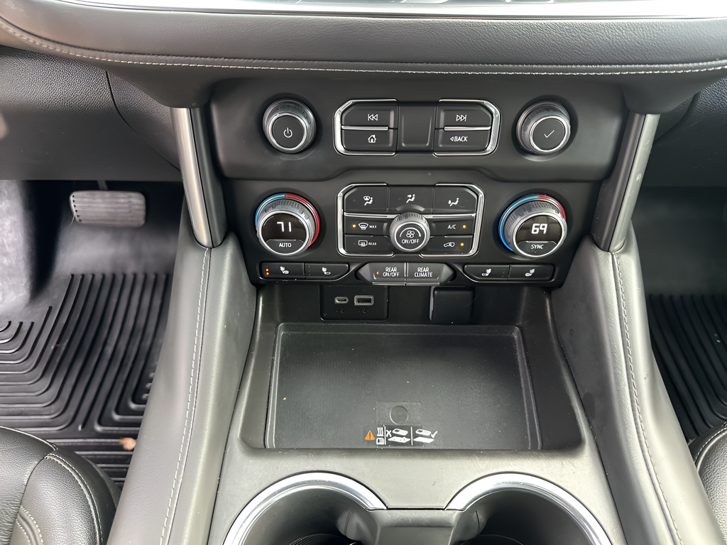 2022 Chevrolet Suburban Z71