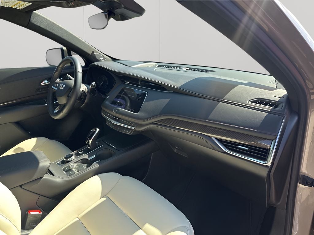 2022 Cadillac XT4 Sport