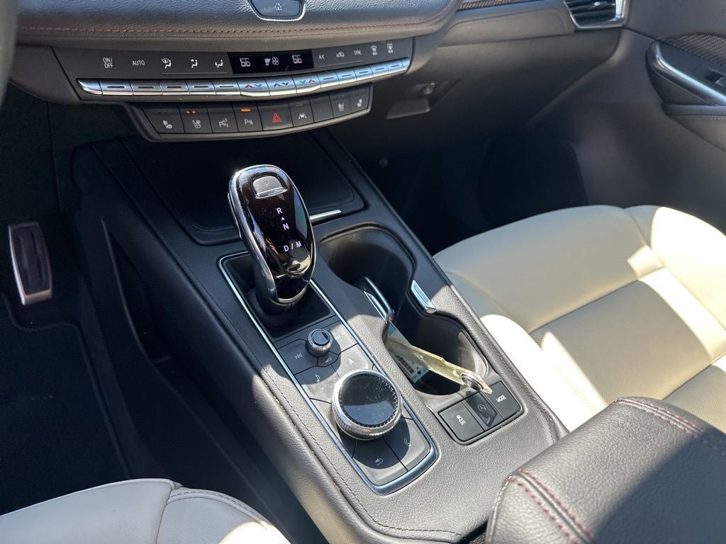 2022 Cadillac XT4 Sport