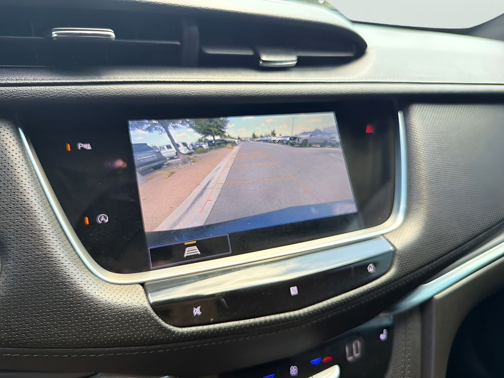 2021 Cadillac XT5 Luxury