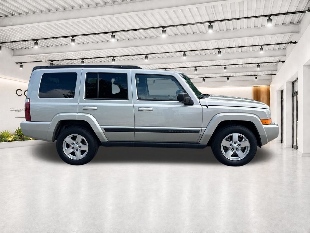 2008 Jeep Commander Sport