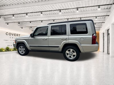 2008 Jeep Commander Sport