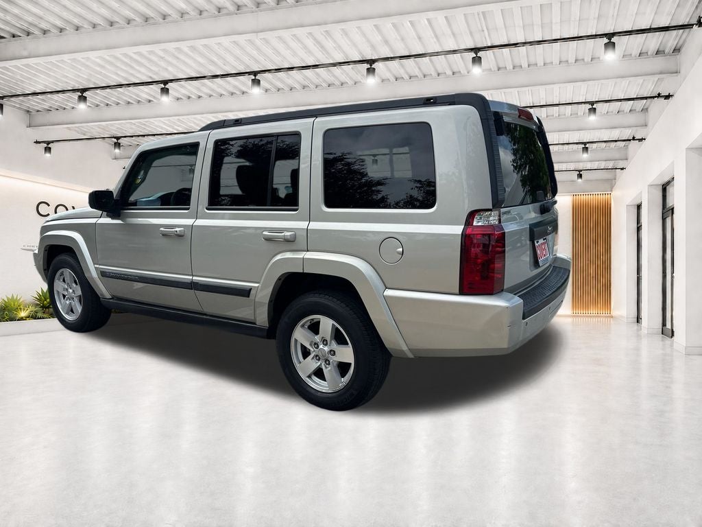 2008 Jeep Commander Sport