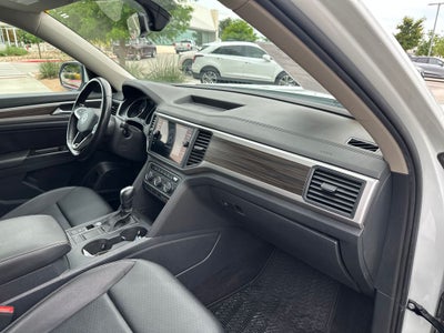 2021 Volkswagen Atlas 3.6L V6 SE w/Technology