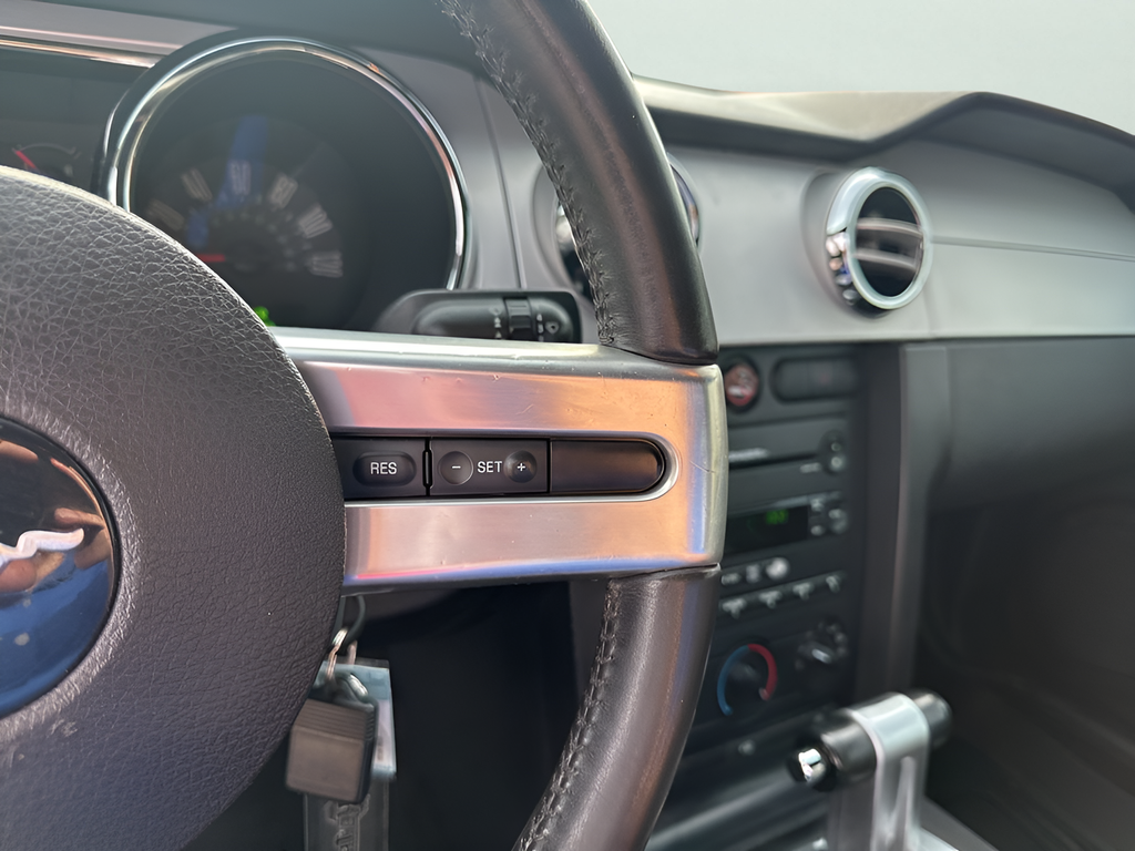 2007 Ford Mustang V6 Premium