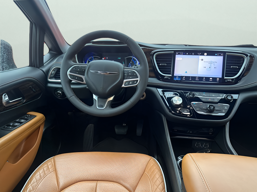 2023 Chrysler Pacifica Hybrid Pinnacle