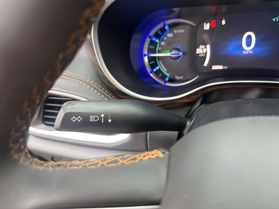 2023 Chrysler Pacifica Hybrid Pinnacle