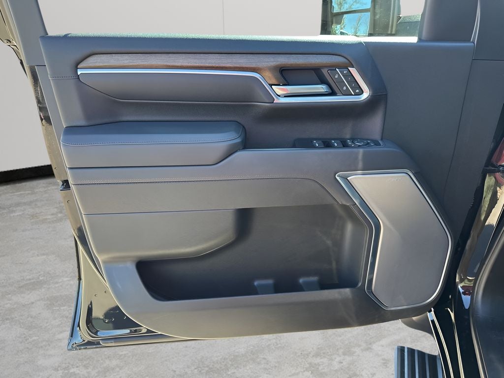 2025 Chevrolet Silverado 2500HD High Country