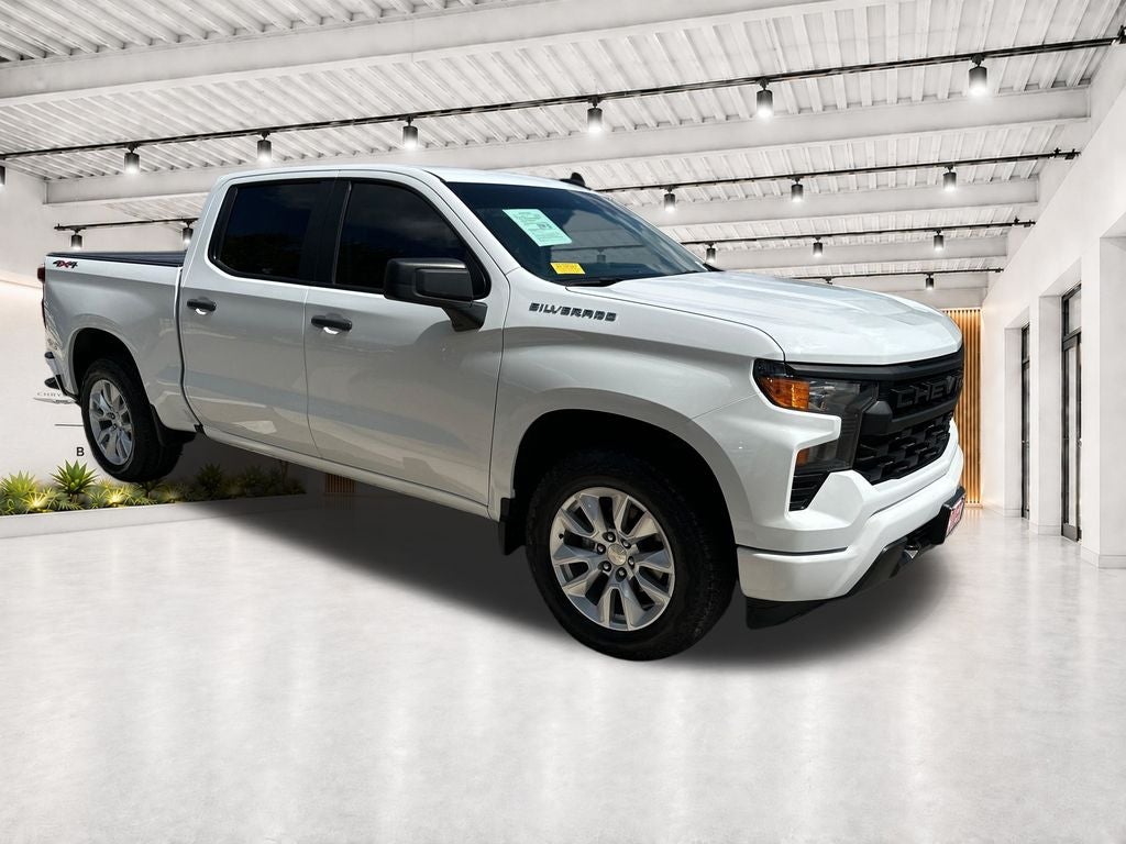 2023 Chevrolet Silverado 1500 Custom