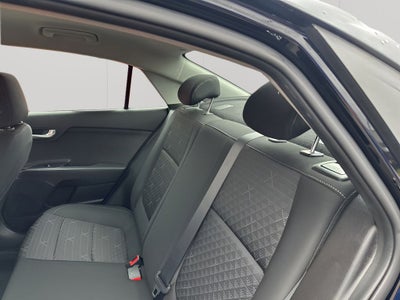 2022 Kia Rio S