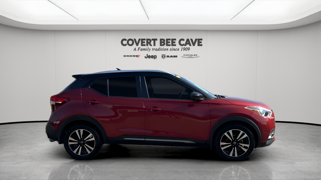 2019 Nissan Kicks SR