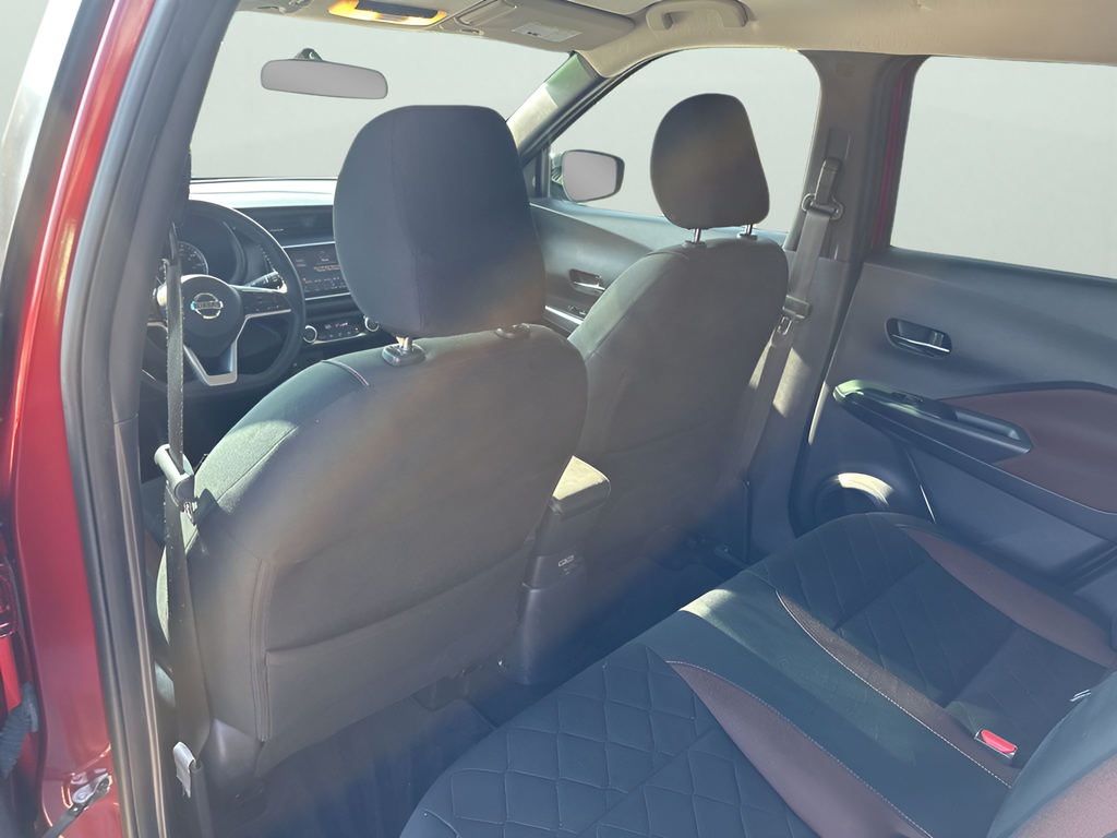 2019 Nissan Kicks SR