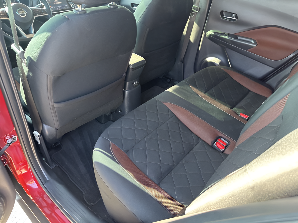 2019 Nissan Kicks SR