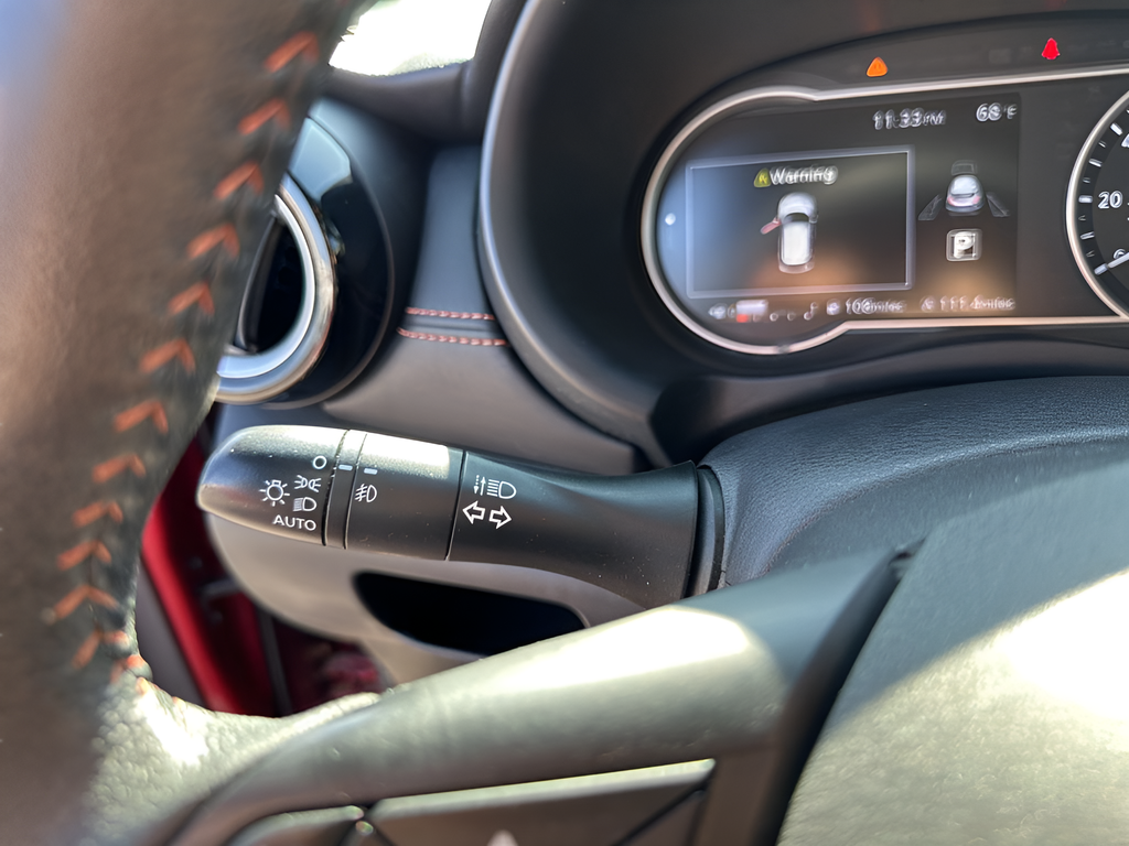 2019 Nissan Kicks SR