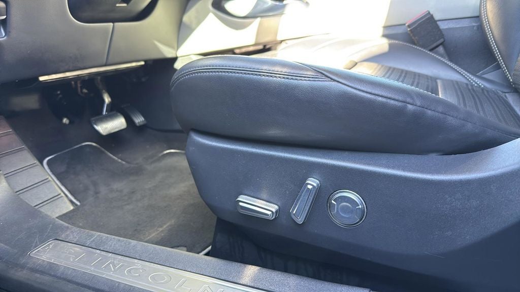 2024 Lincoln Nautilus Reserve