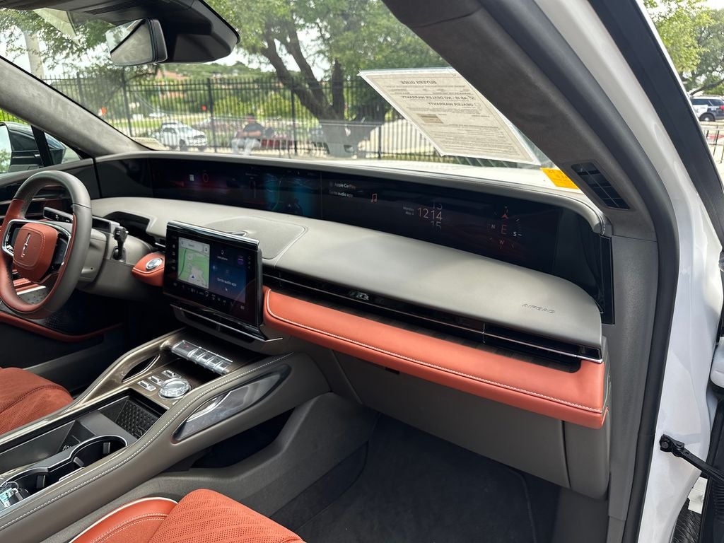 2025 Lincoln Nautilus Black Label