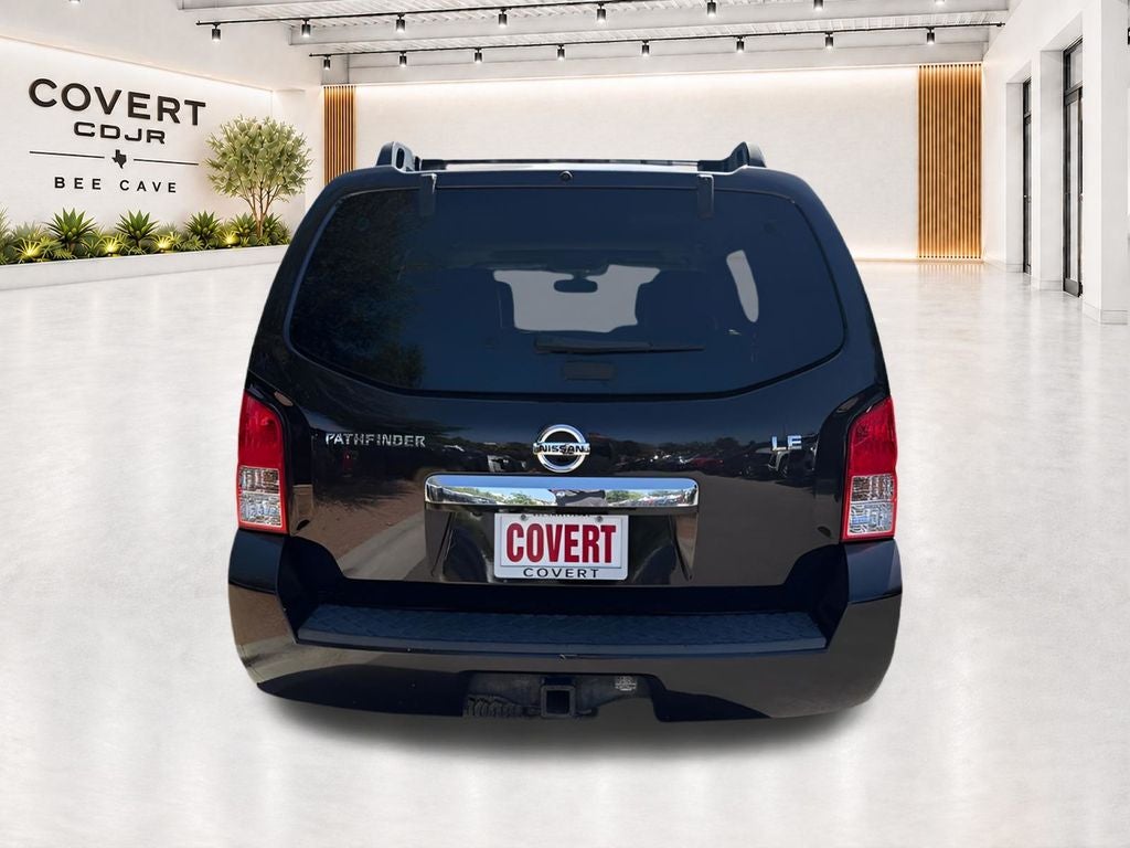 2012 Nissan Pathfinder LE