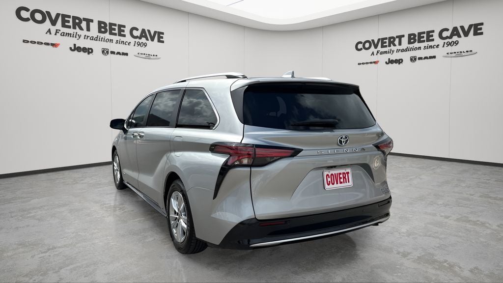 2021 Toyota Sienna Limited 7 Passenger
