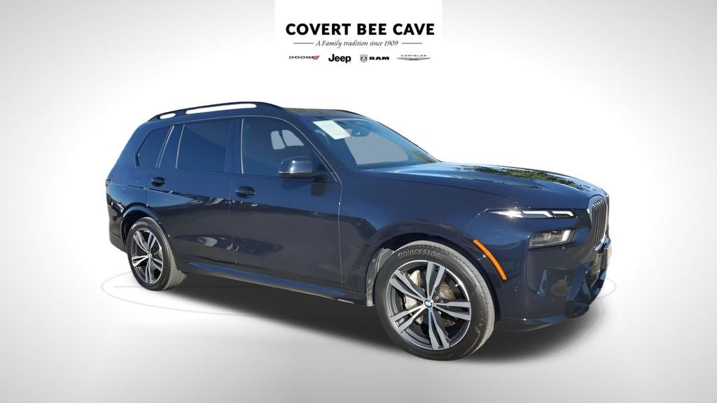 2023 BMW X7