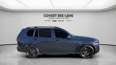 2023 BMW X7 M60i