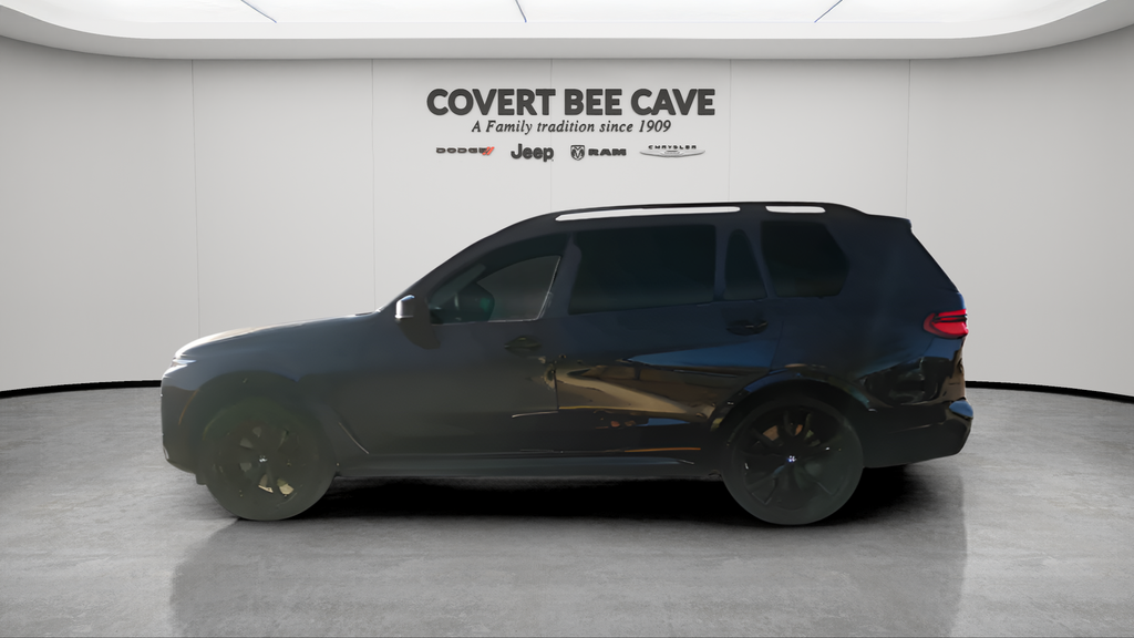 2023 BMW X7 M60i