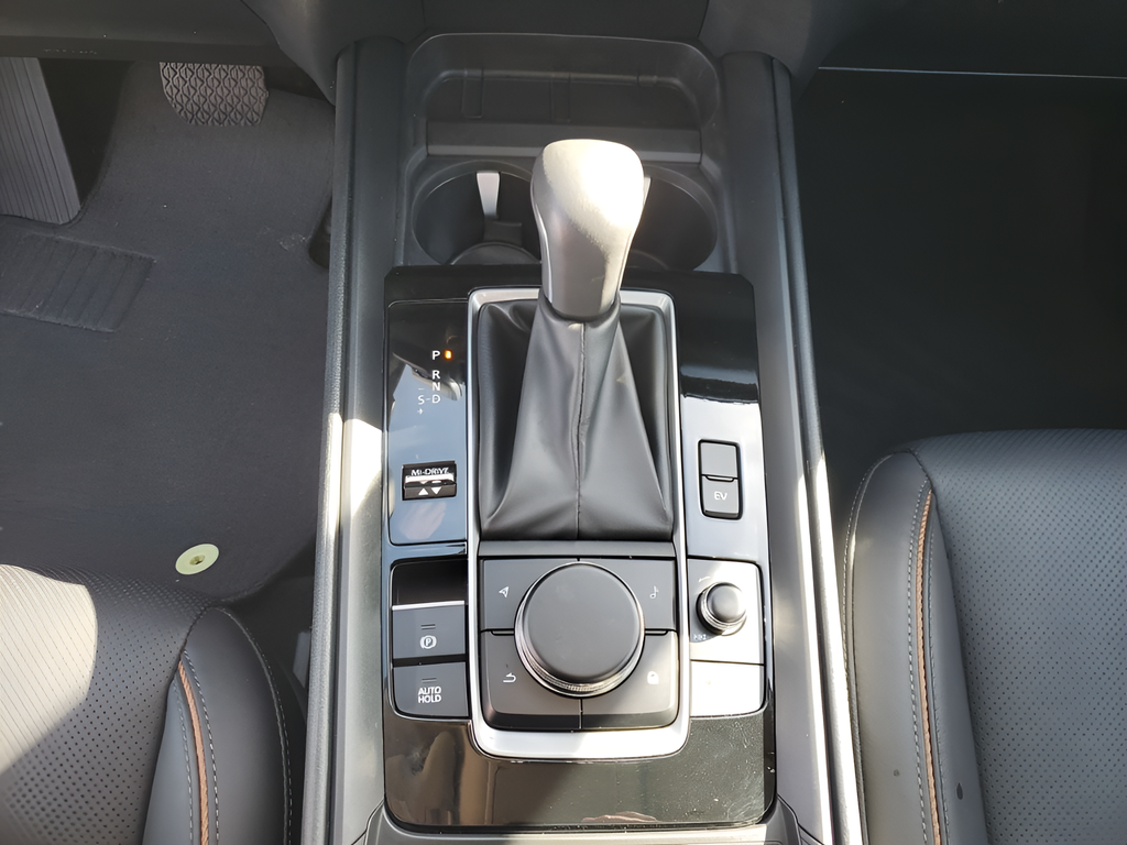 2025 Mazda Mazda CX-50 Hybrid Premium