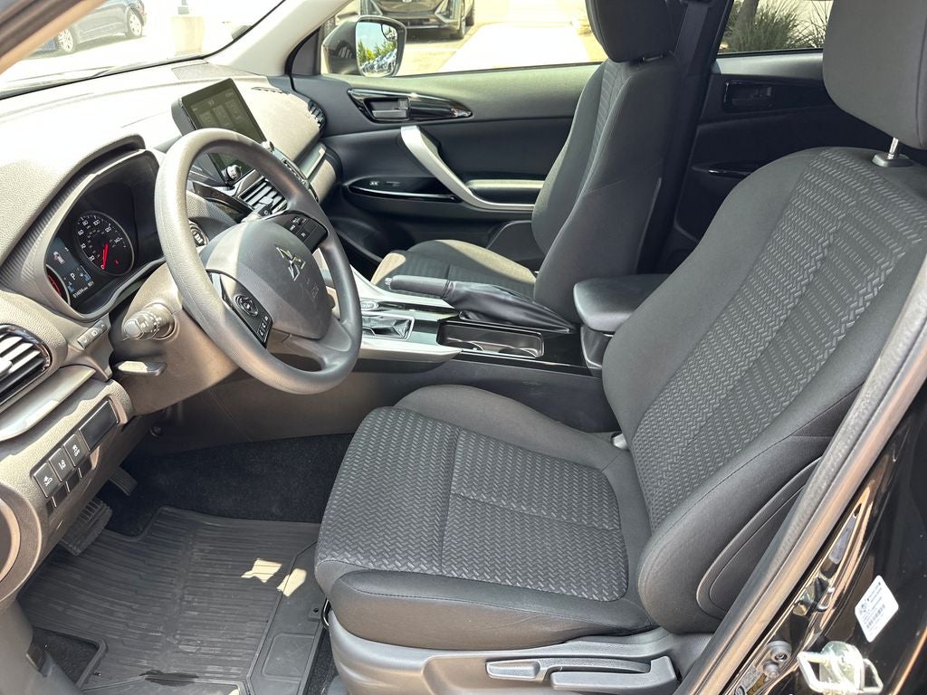 2025 Mitsubishi Eclipse Cross LE