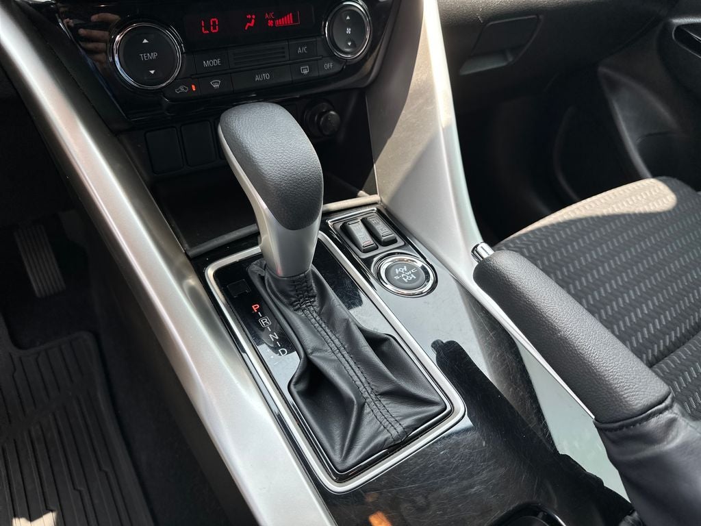 2025 Mitsubishi Eclipse Cross LE