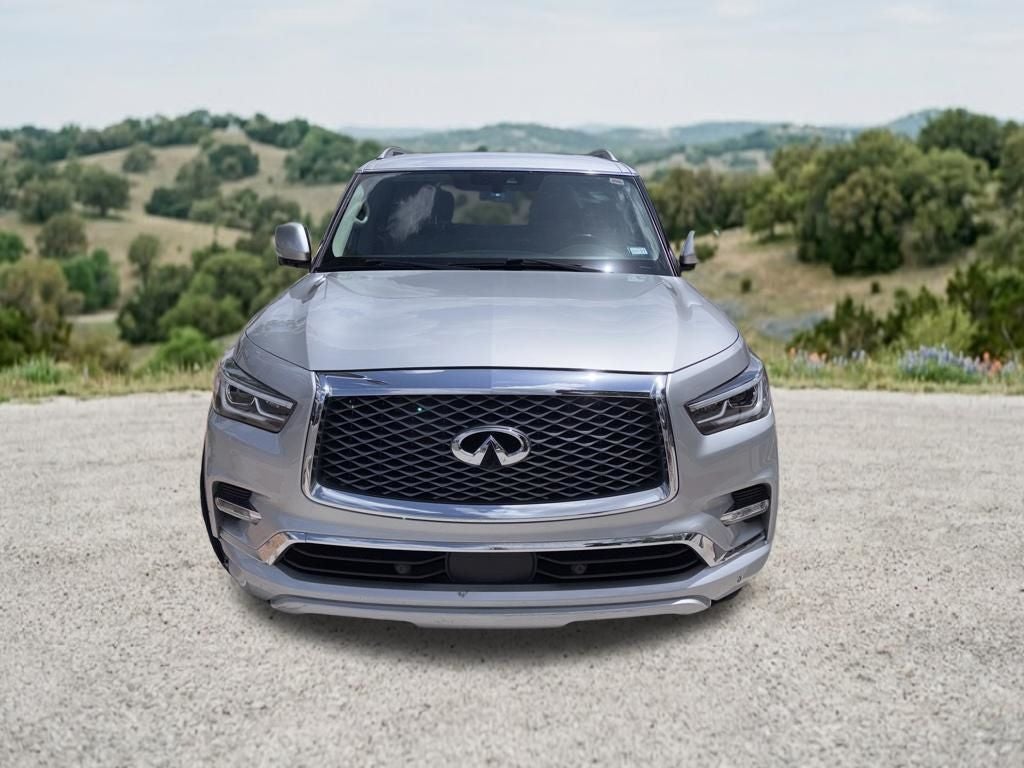 2022 INFINITI QX80 LUXE