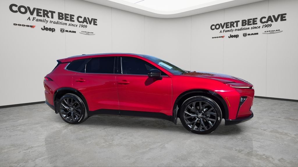 2025 Toyota Crown Signia Limited