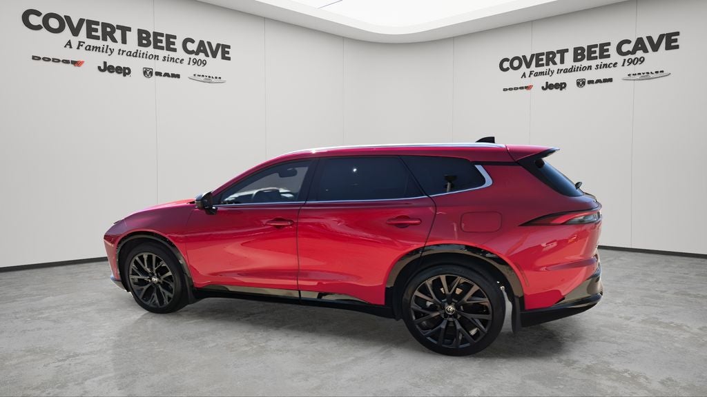 2025 Toyota Crown Signia Limited