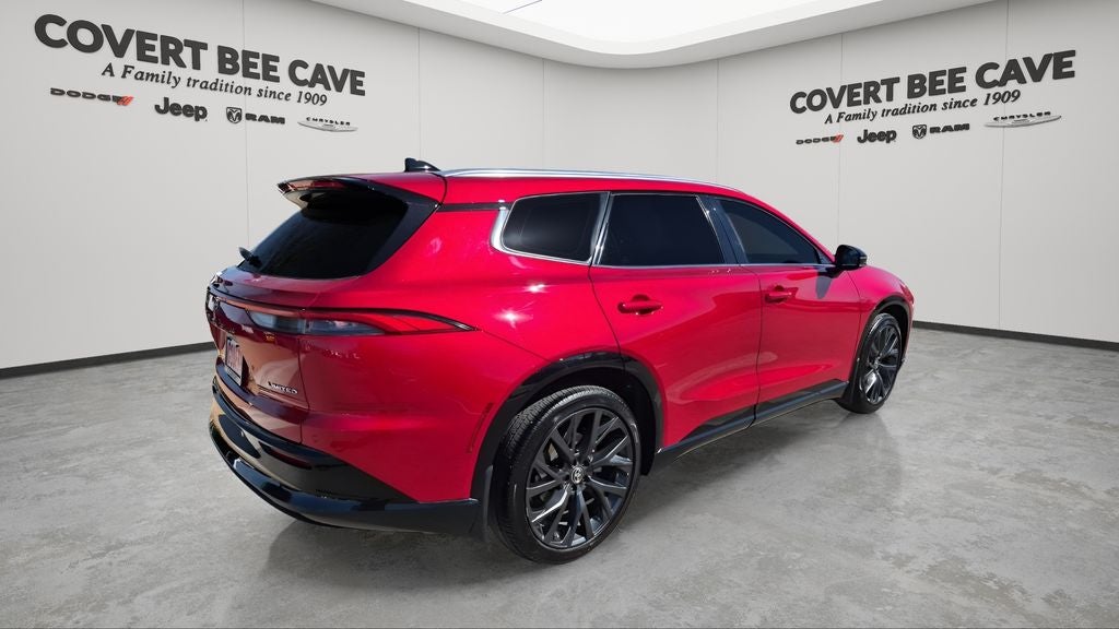 2025 Toyota Crown Signia Limited