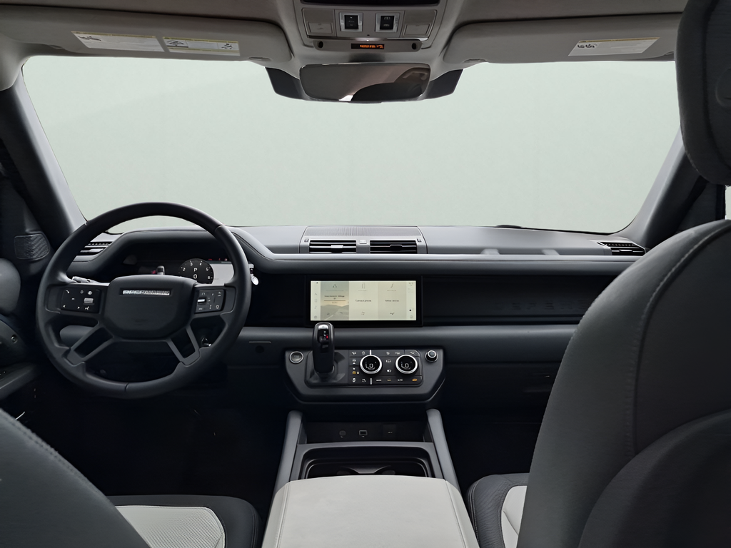 2024 Land Rover Defender 110 X-Dynamic SE