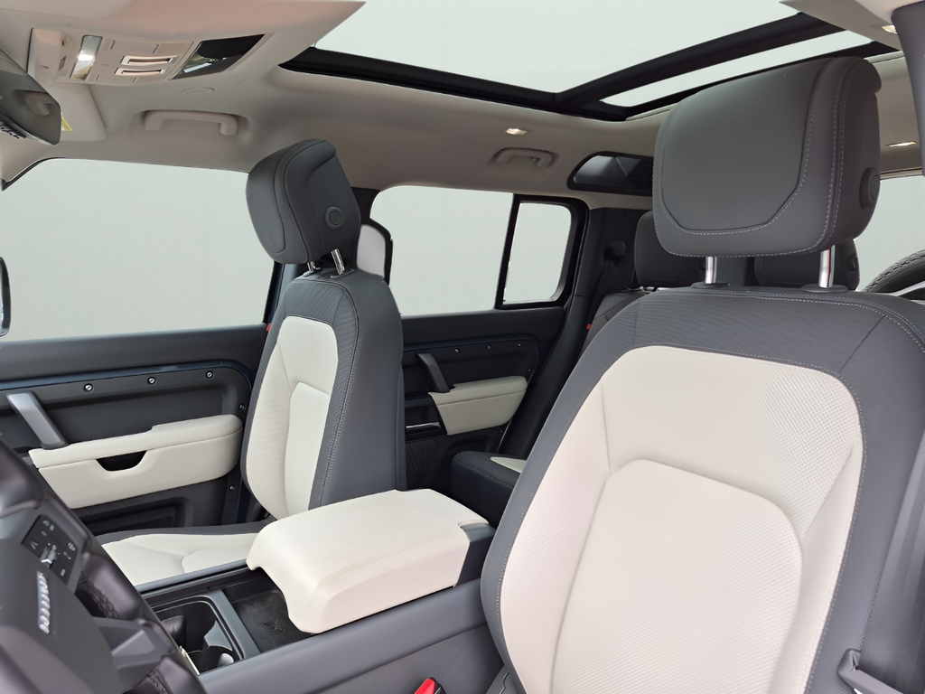 2024 Land Rover Defender 110 X-Dynamic SE