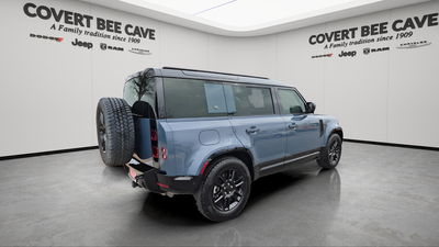 2024 Land Rover Defender 110 X-Dynamic SE