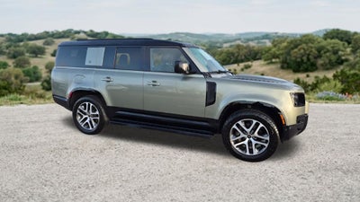2024 Land Rover Defender 130 X-Dynamic SE