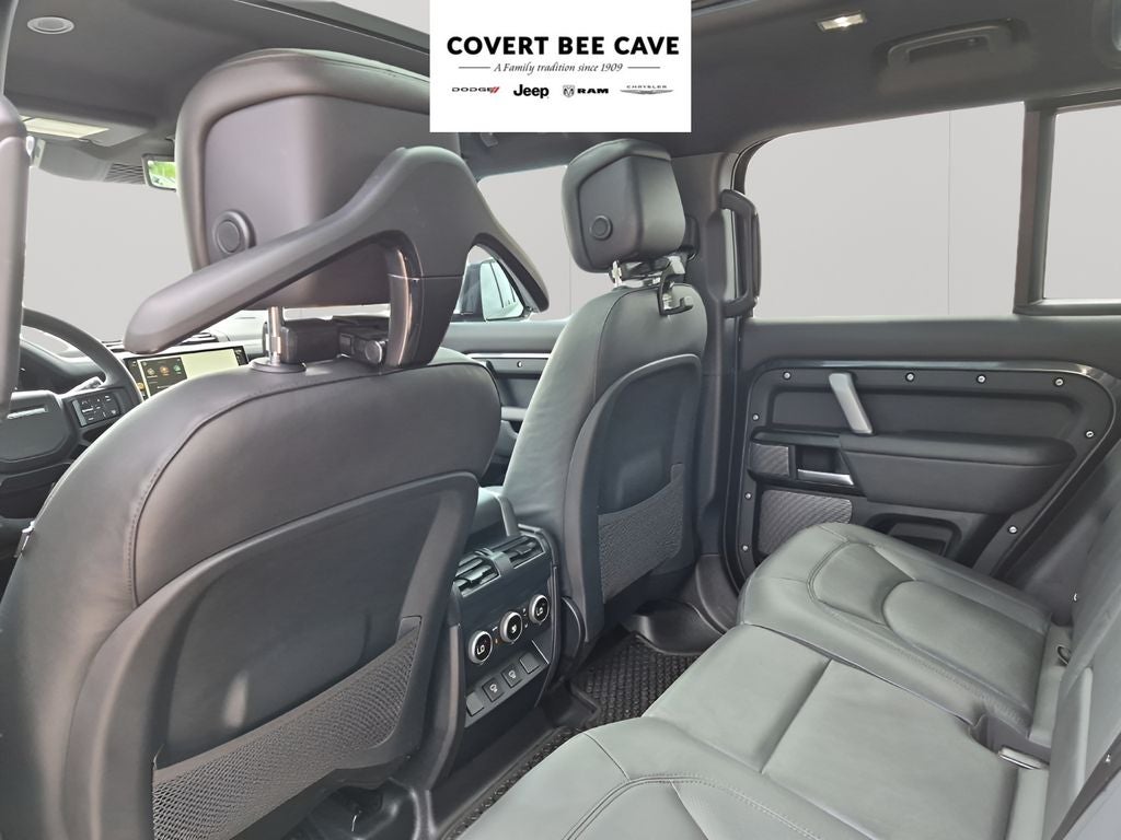 2024 Land Rover Defender 110 Carpathian Edition