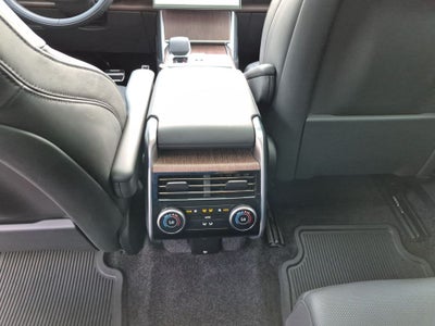2024 Land Rover Range Rover SE LWB