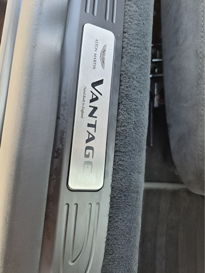 2019 Aston Martin Vantage Base