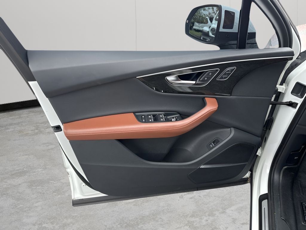 2021 Audi Q7 55 Premium Plus quattro