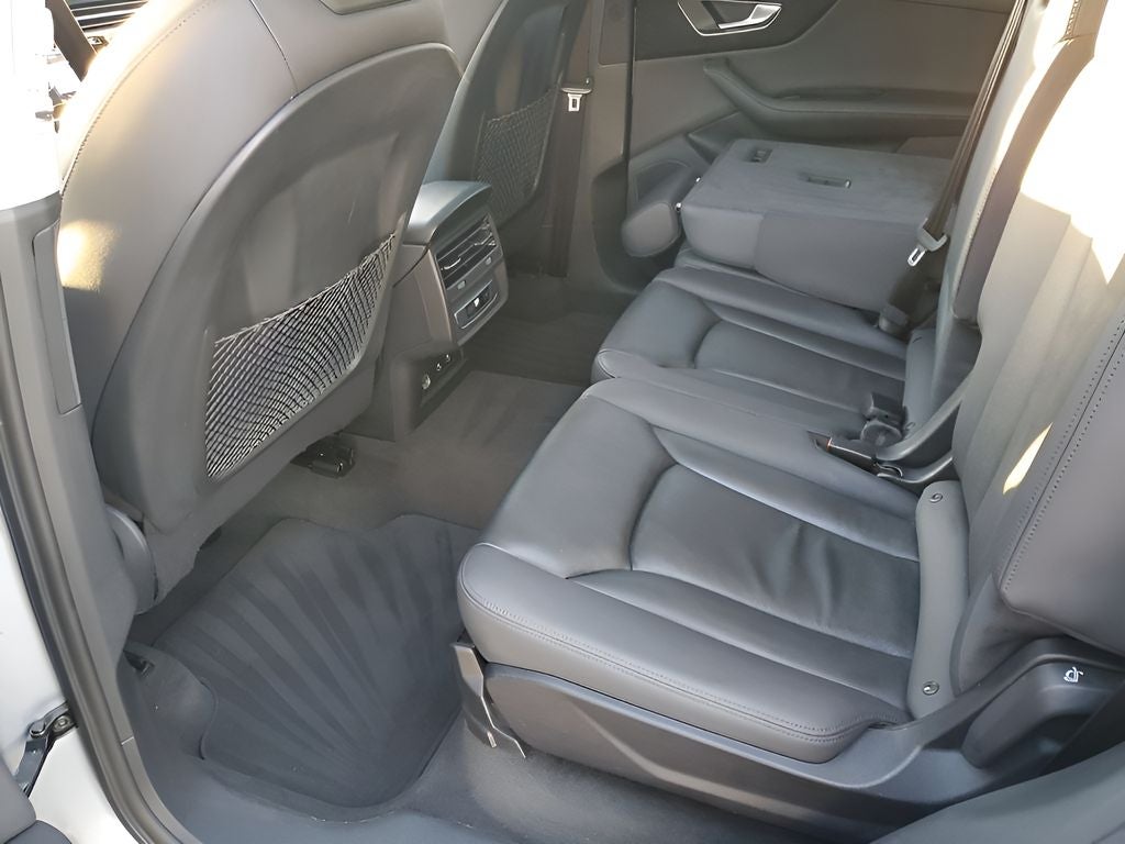 2024 Audi Q7 55 Premium Plus quattro