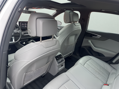 2023 Audi A4 45 S line Premium Plus quattro