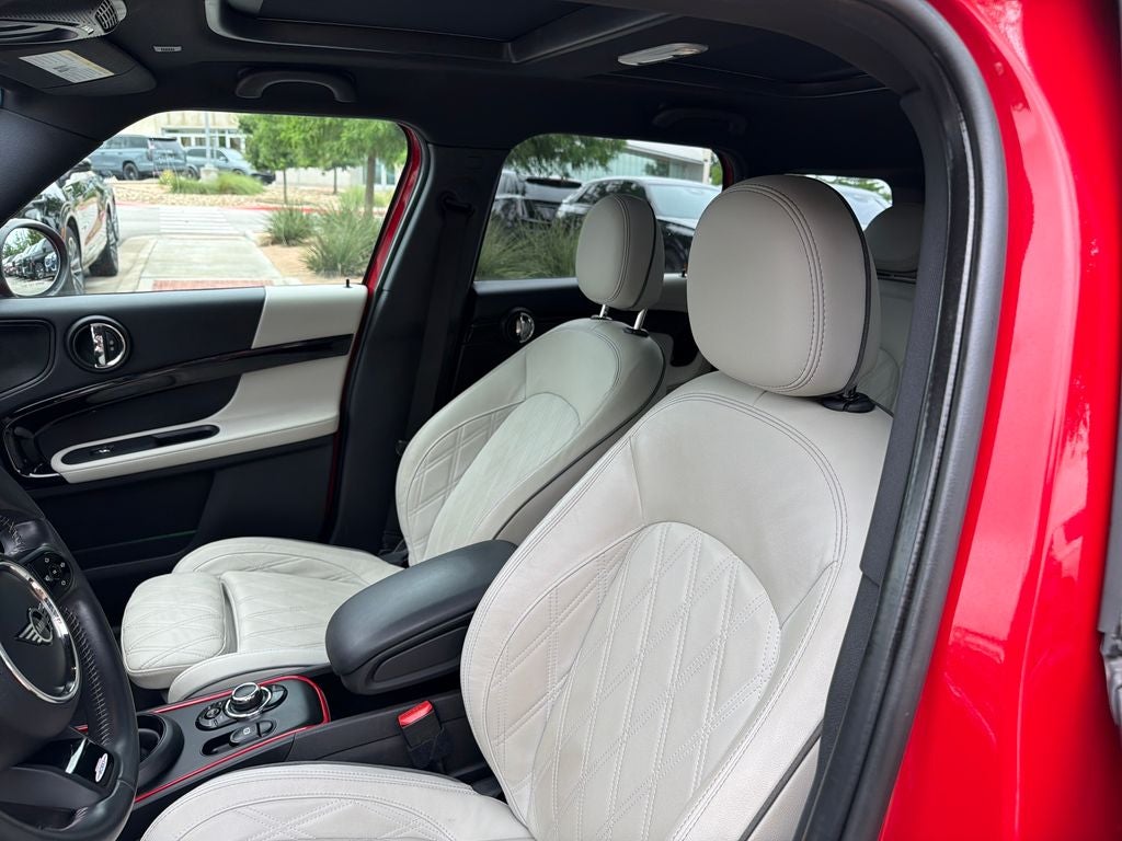 2023 MINI John Cooper Works Countryman Base