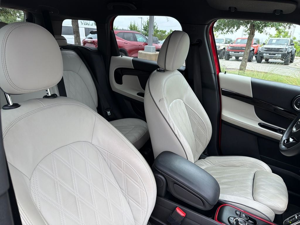 2023 MINI John Cooper Works Countryman Base