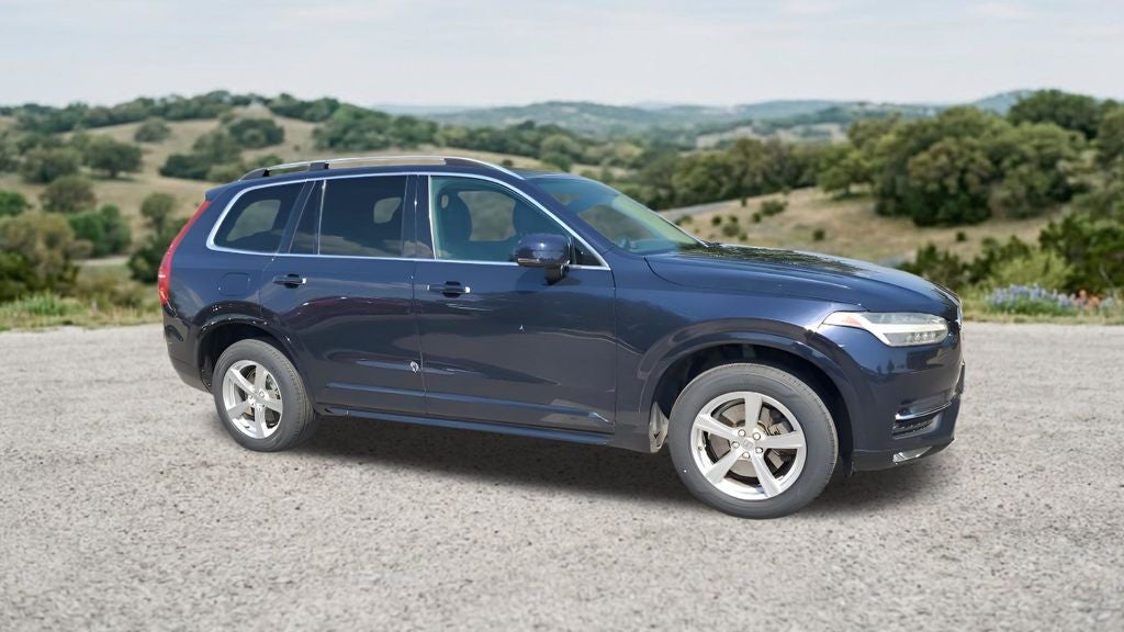 2017 Volvo XC90 T5 Momentum