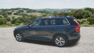 2017 Volvo XC90 T5 Momentum